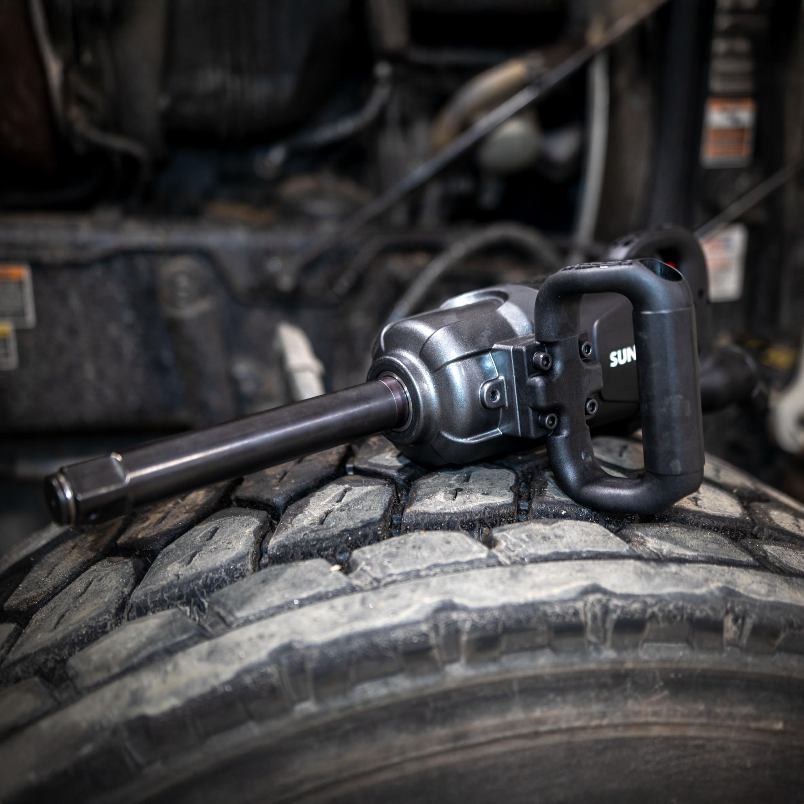 1 Inch Drive Magnesium Composite Impact Wrench with 6 Inch Anvil